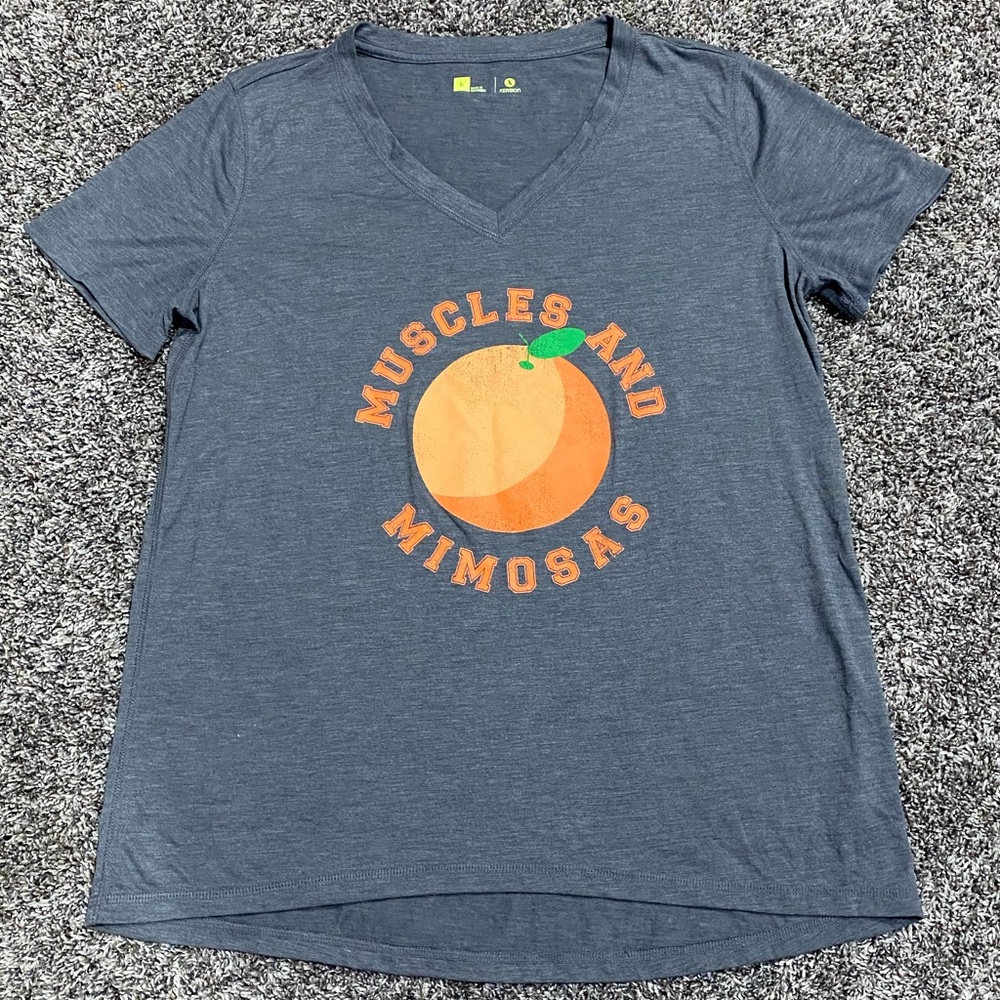 💥MAKE OFFER💥 Graphic Workout Top